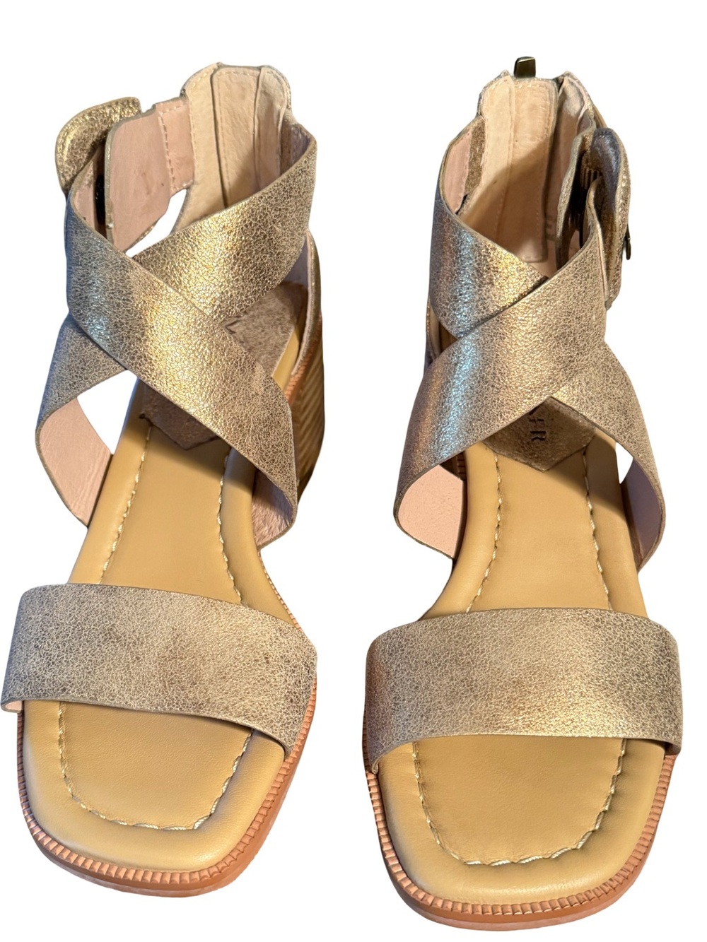 Donald Pliner NWT Sz 6M Metallic Gold Leather Crisscross Block Heel Sandals 362 - Picture 5 of 12